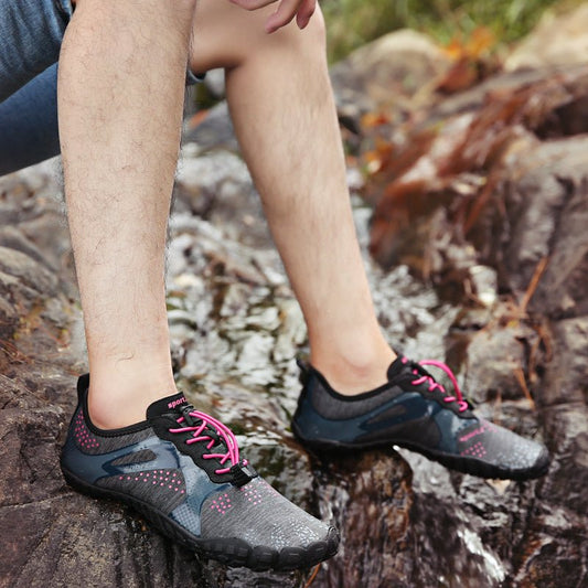 Walking in Watelves - Watelves.com
